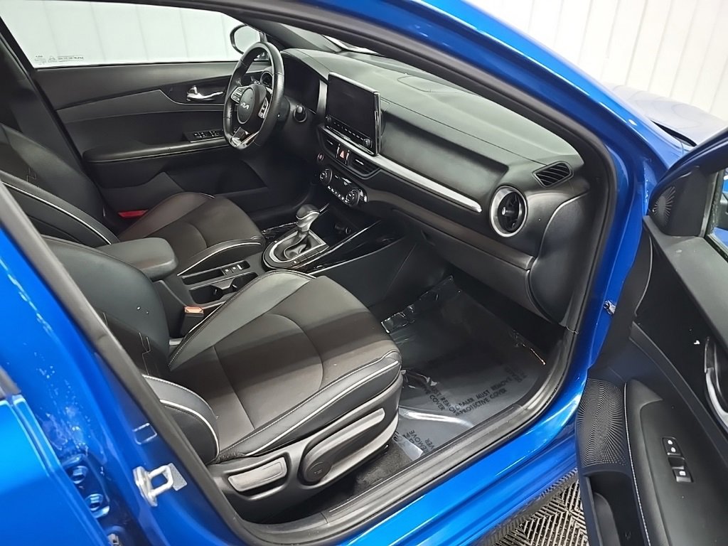 Used 2022 Kia Forte GT-Line w/ GT-Line Technology Package image 14