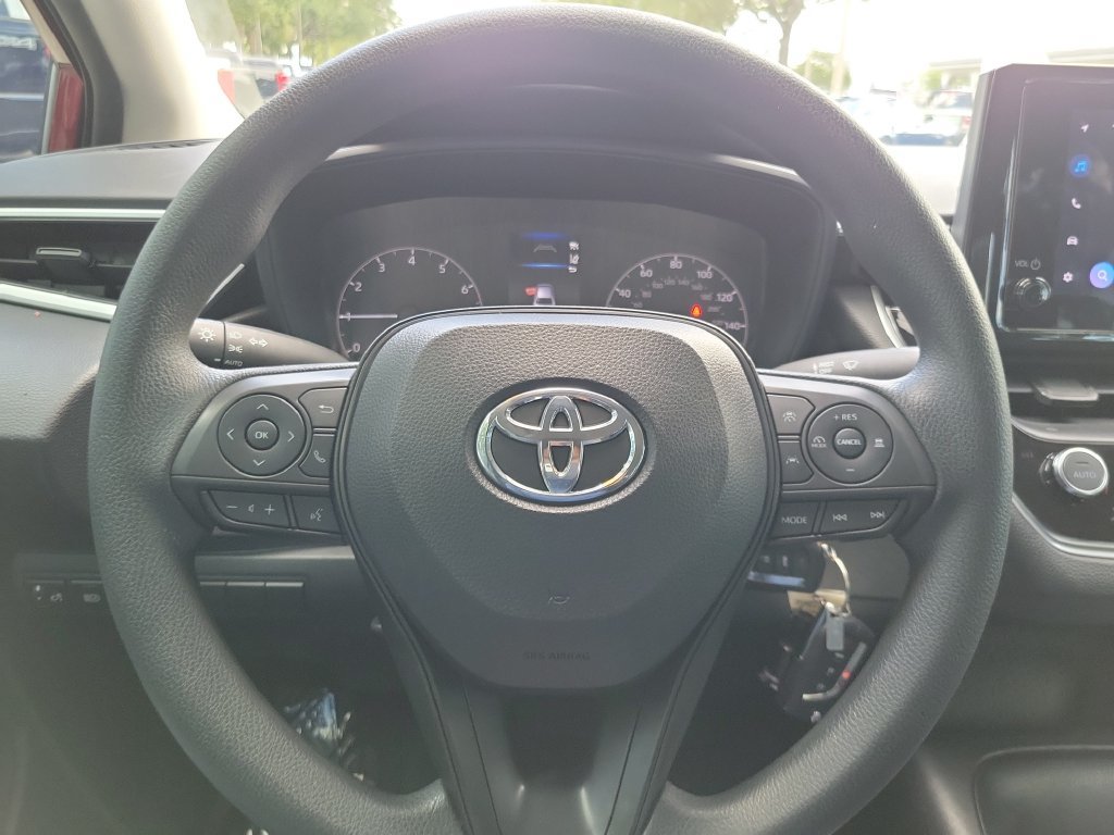 Used 2024 Toyota Corolla LE FWD image 15