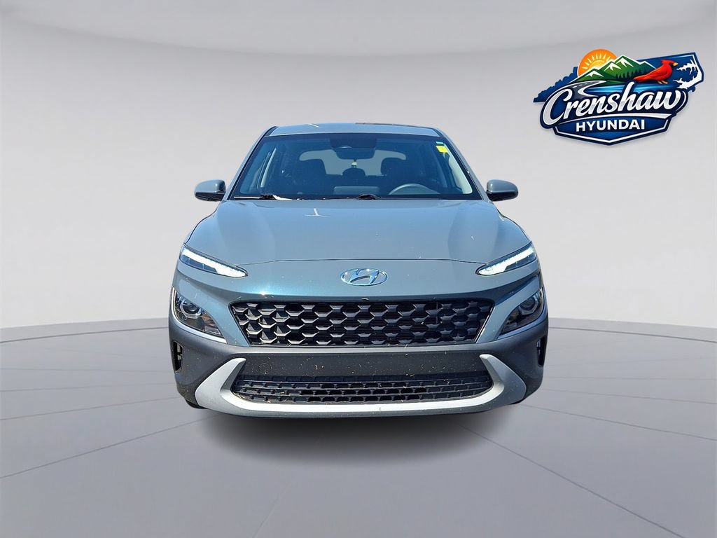 Used 2022 Hyundai Kona SE FWD image 2