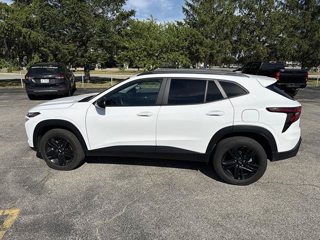 Used 2024 Chevrolet Trax ACTIV w/ Driver Confidence Package FWD image 52