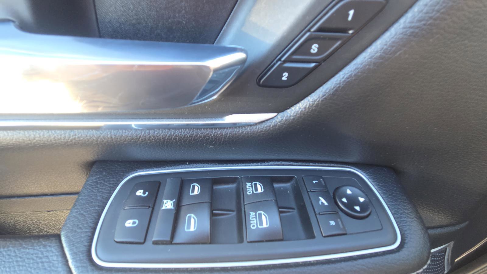 Used 2021 RAM 1500 Laramie w/ Sport Appearance Package image 27