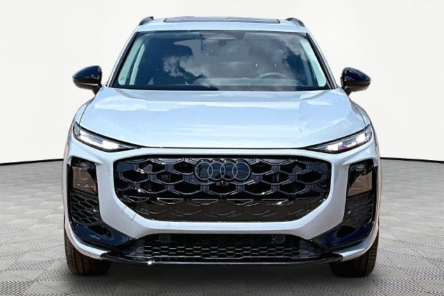 New 2026 Audi Q3 quattro 2.0T AWD/4WD image 3