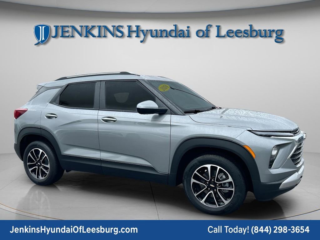 Used 2024 Chevrolet TrailBlazer LT w/ LT Cold Weather Package