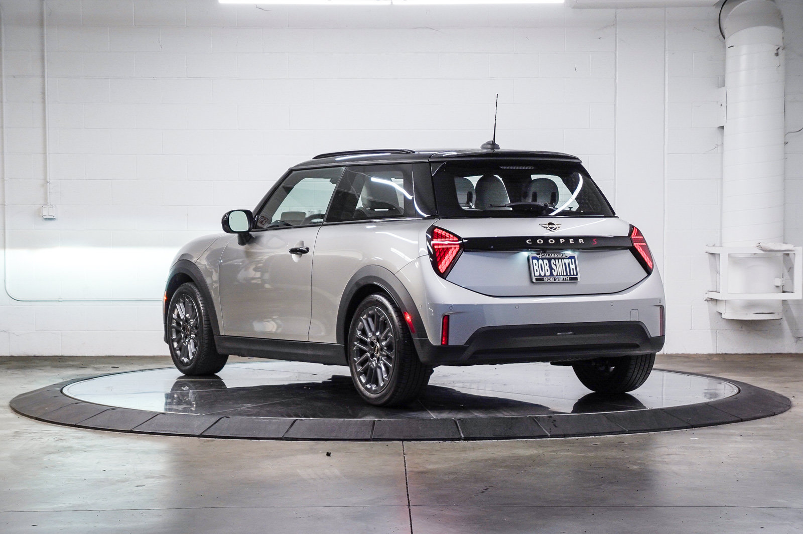 Used 2026 MINI Cooper S FWD image 4