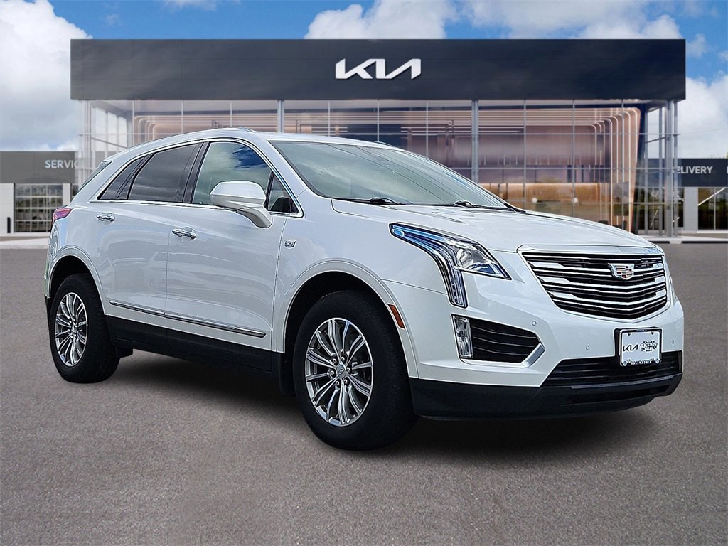 Used 2017 Cadillac XT5 Luxury w/ Driver Awareness Package