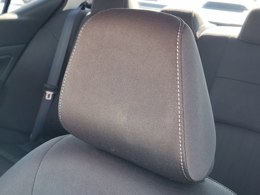 Used 2024 Nissan Altima 2.5 SV image 18