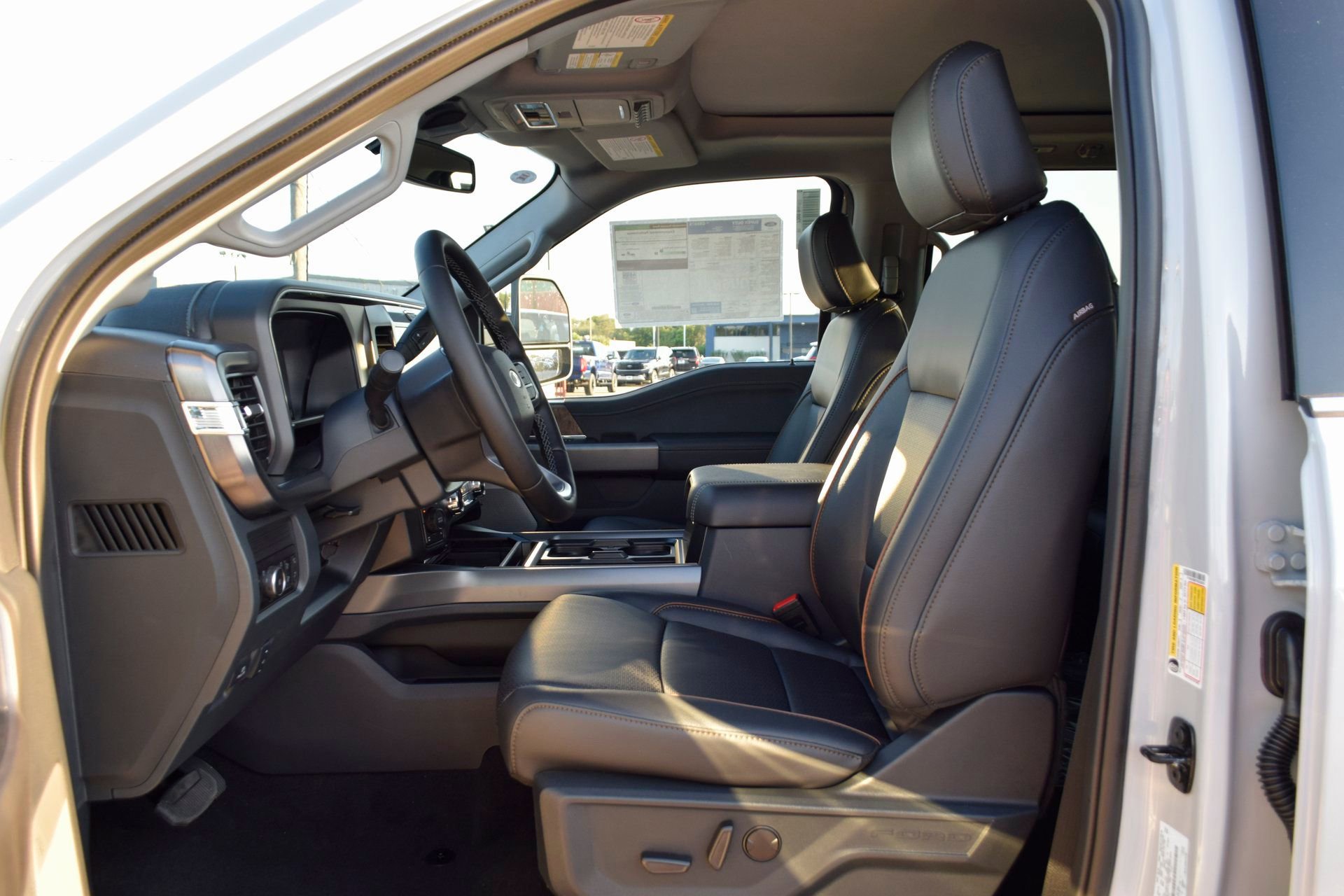 New 2026 Ford F250 Lariat w/ Lariat Premium Package image 18