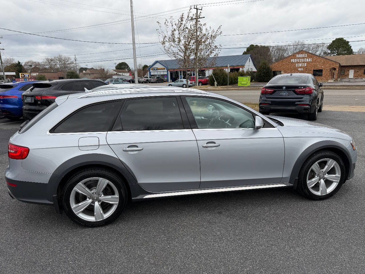 Used 2015 Audi A4 Premium Plus w/ Premium Plus Package image 36