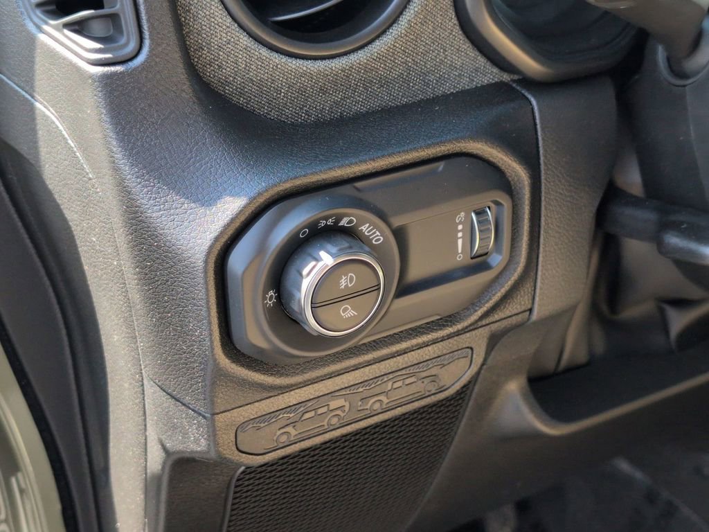 New 2026 Jeep Gladiator Willys AWD/4WD image 14
