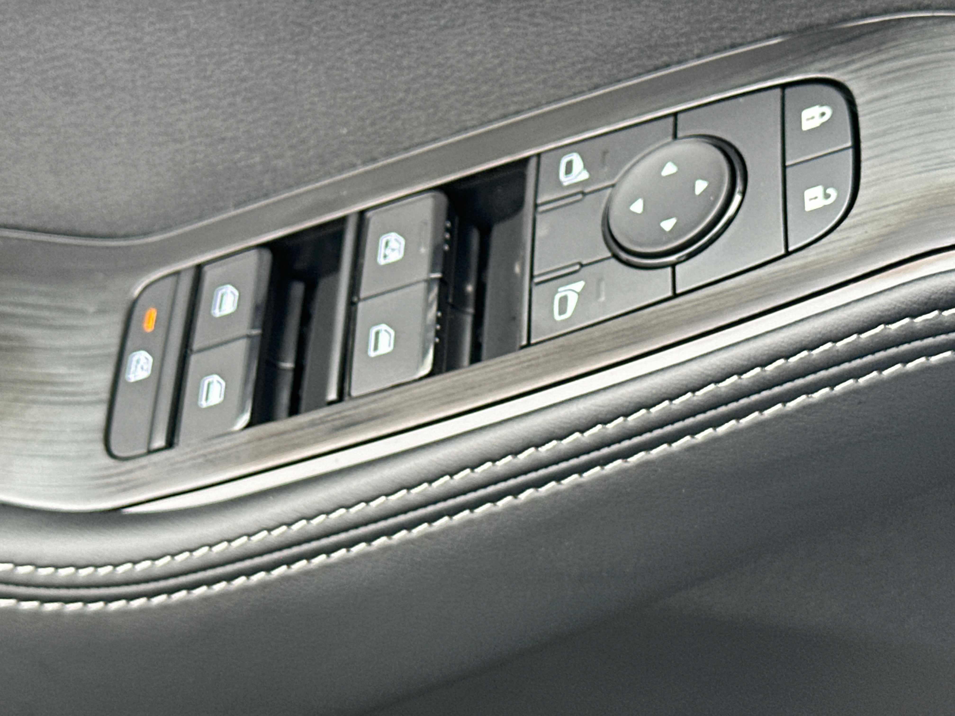 New 2026 Nissan Rogue Platinum image 20