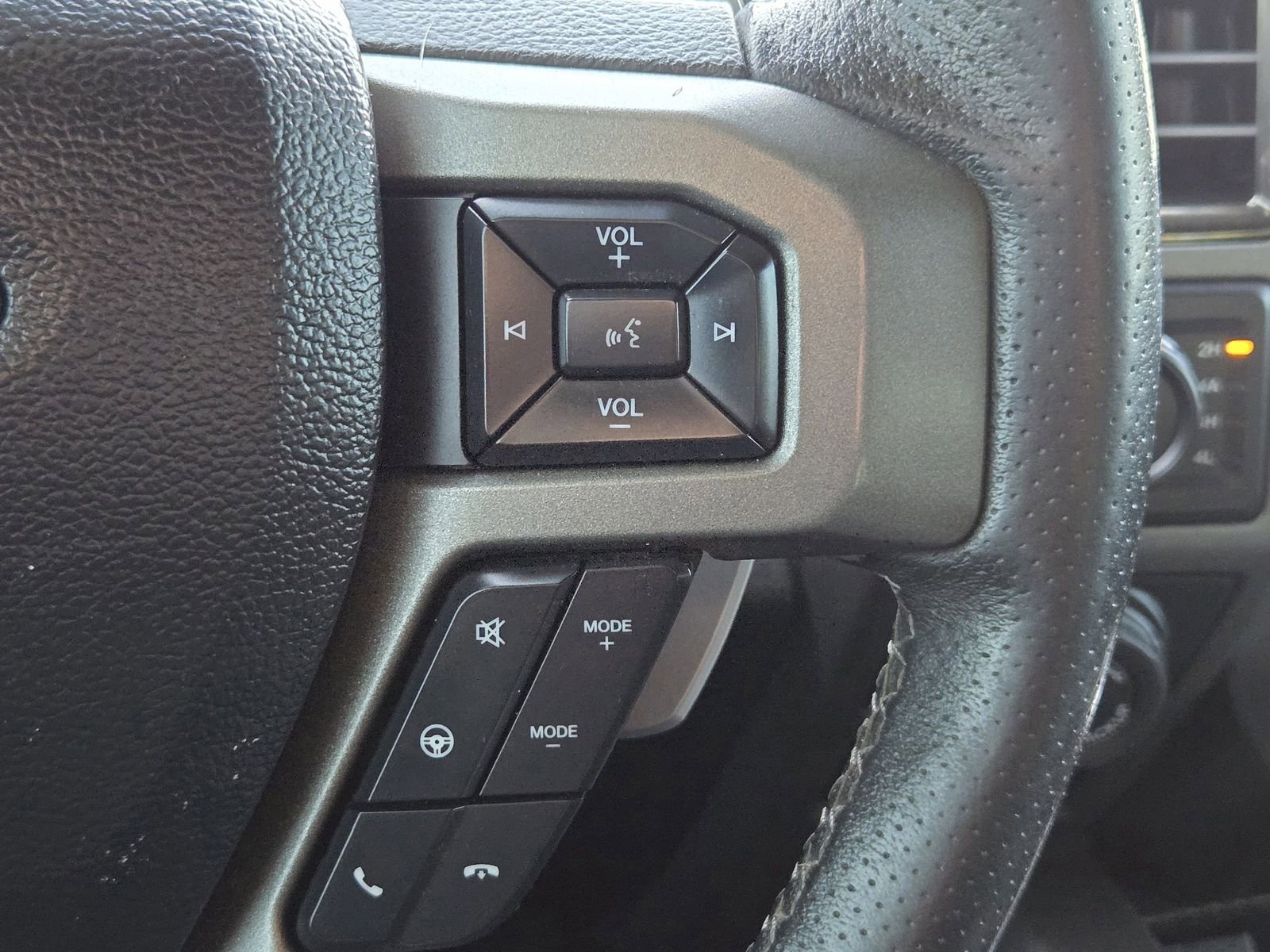 Used 2020 Ford F150 Raptor w/ Equipment Group 802A Luxury image 30