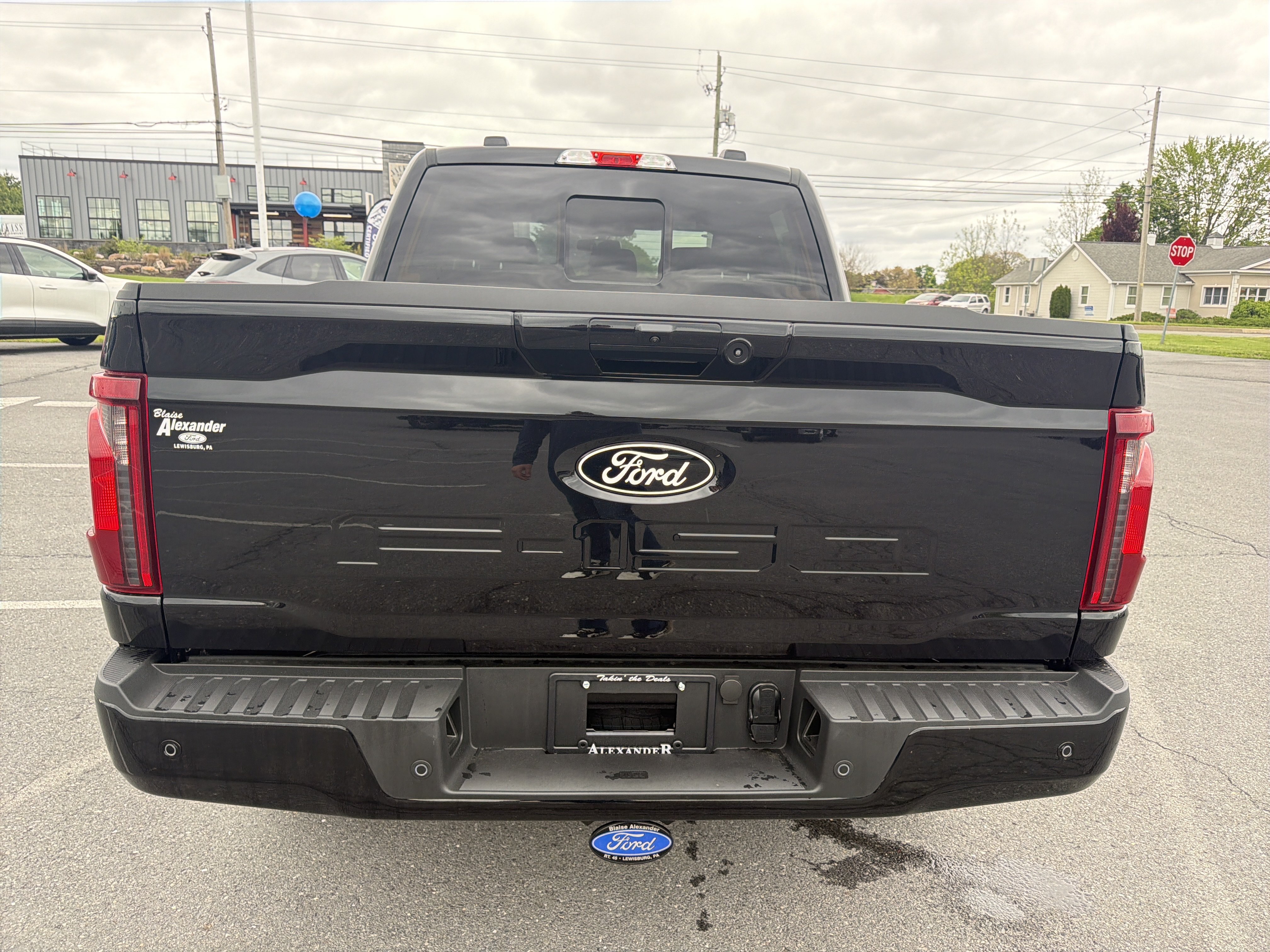 New 2026 Ford F150 XLT w/ Equipment Group 302A MID AWD/4WD video 4