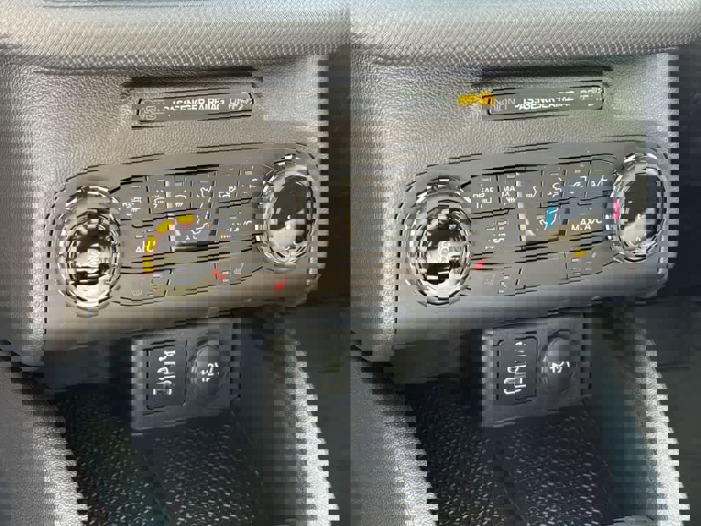 Used 2024 Ford Bronco Sport Badlands image 27