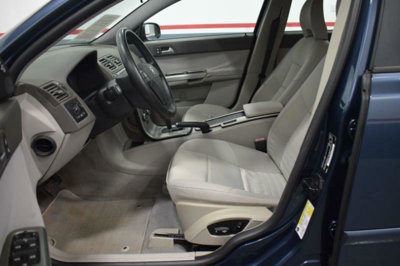 Used 2010 Volvo S40 2.4i image 13