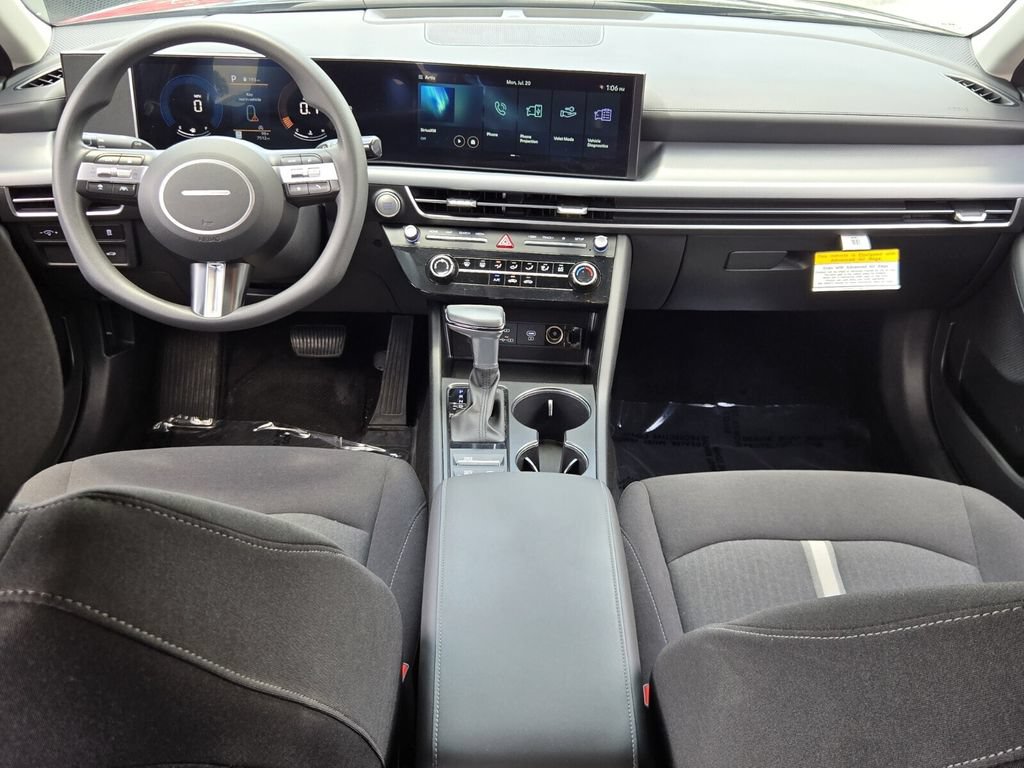 Certified 2025 Hyundai Sonata SE FWD image 11