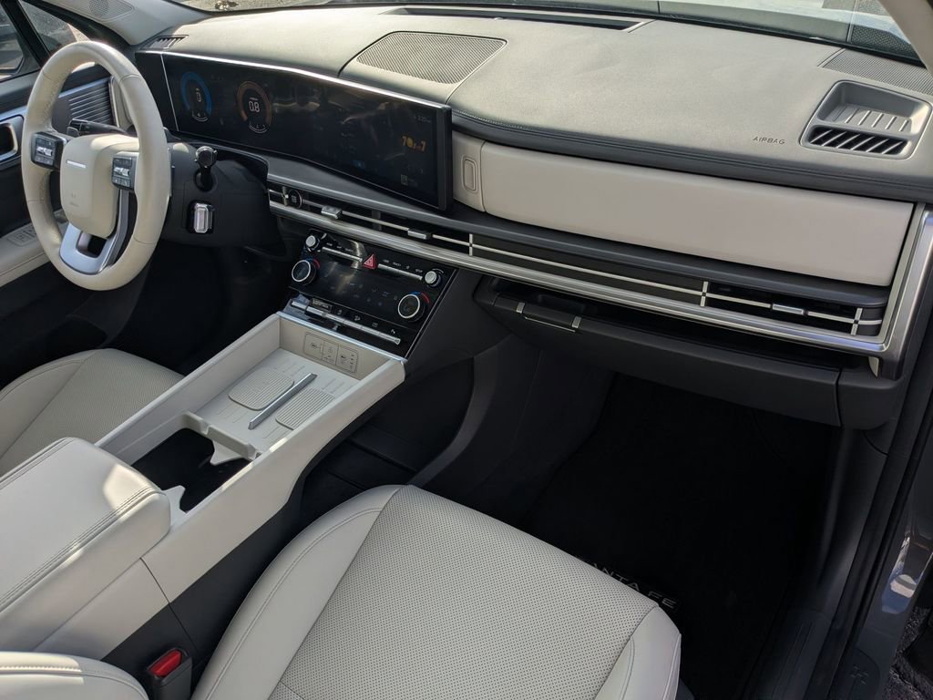 Certified 2025 Hyundai Santa Fe SEL image 20