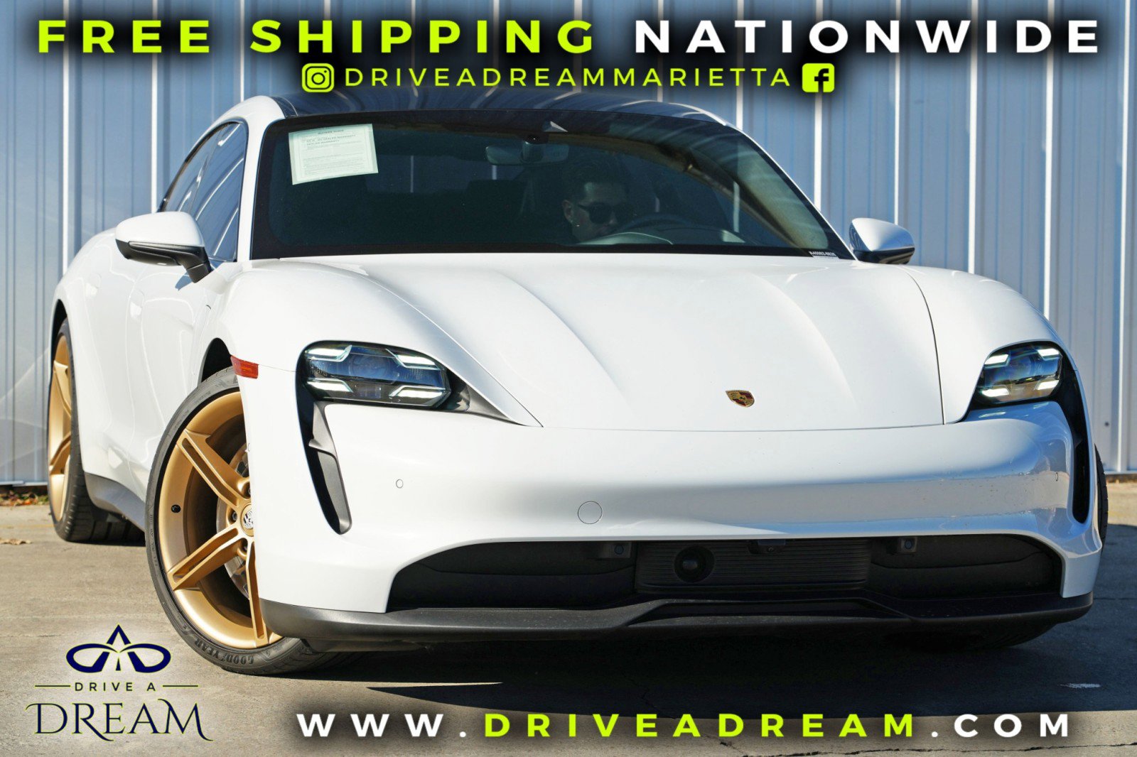 Used 2022 Porsche Taycan 4S AWD/4WD image 2