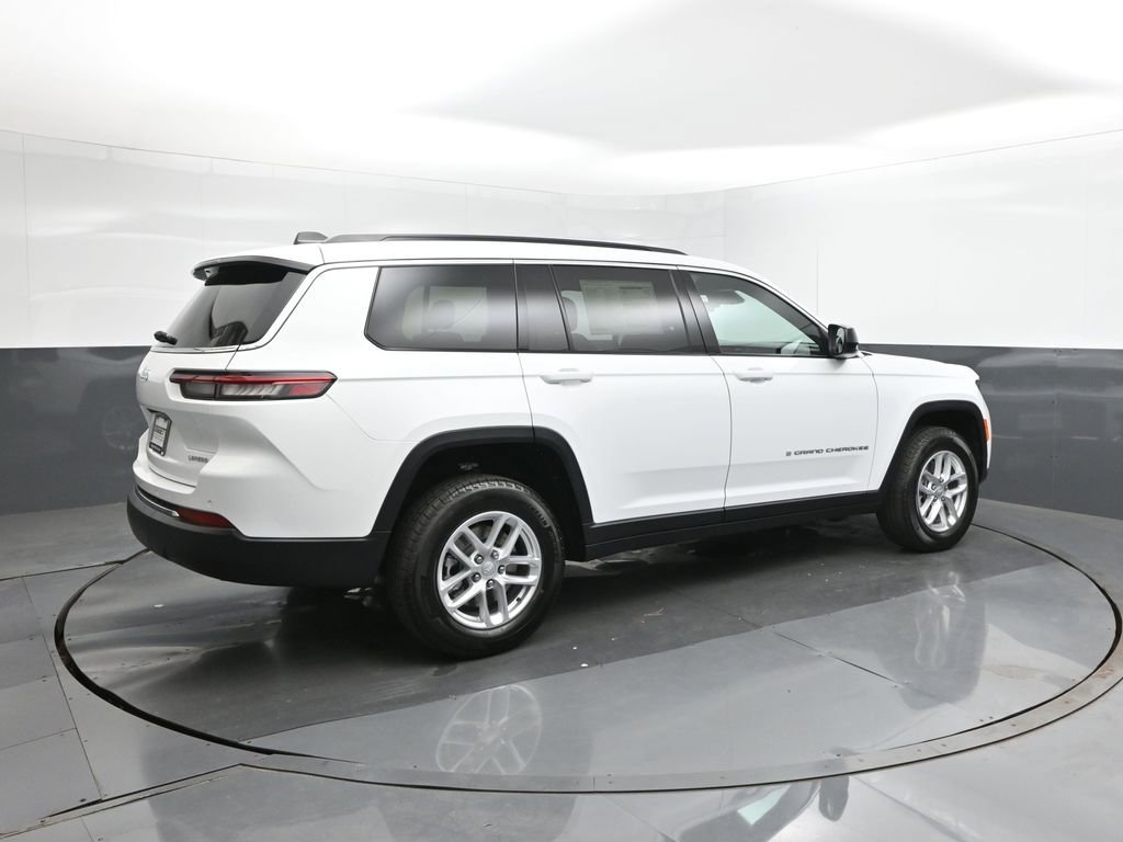 New 2025 Jeep Grand Cherokee L Laredo w/ Luxury Tech Group I image 15
