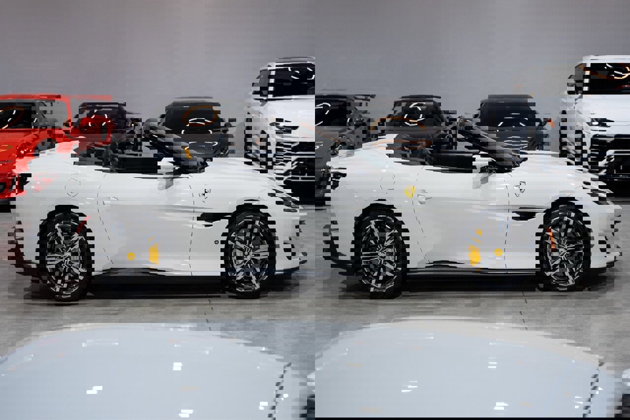 Used 2019 Ferrari Portofino image 8