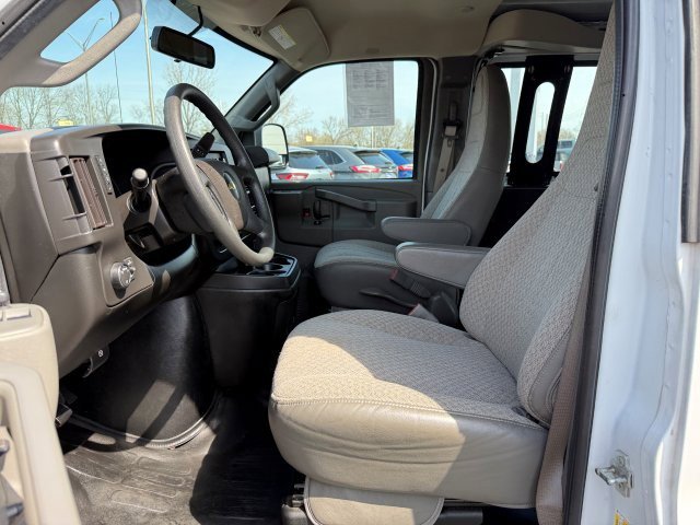 Used 2020 Chevrolet Express 2500 Extended w/ Driver Convenience Package image 13