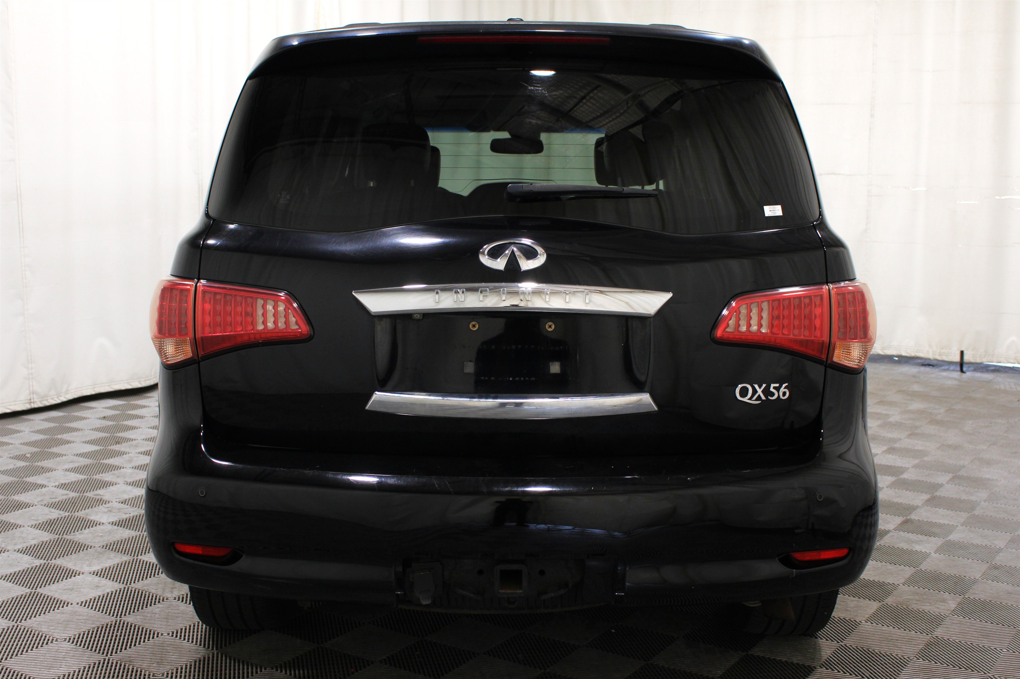 Used 2011 INFINITI QX56 4WD w/ Deluxe Touring Pkg image 36