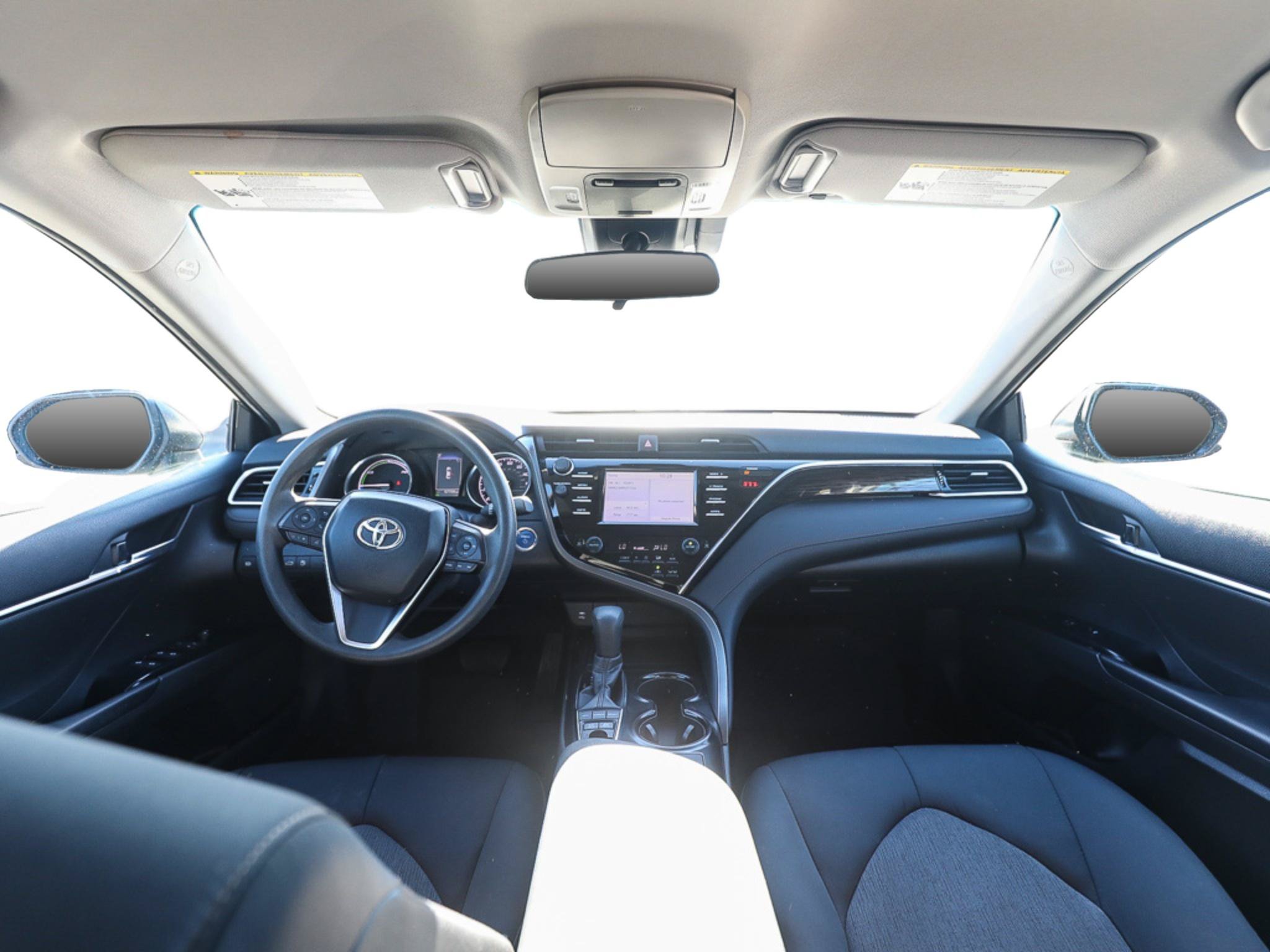 Used 2018 Toyota Camry LE FWD image 22