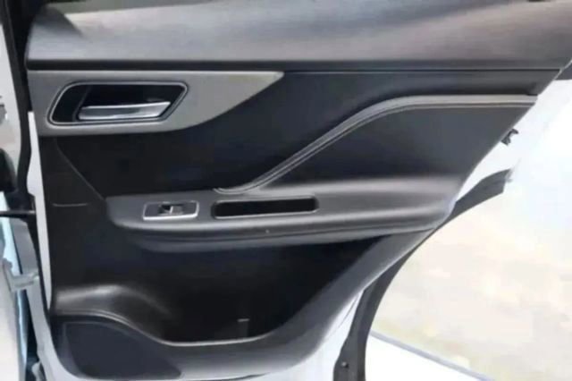 Used 2020 Jaguar F-PACE S image 42