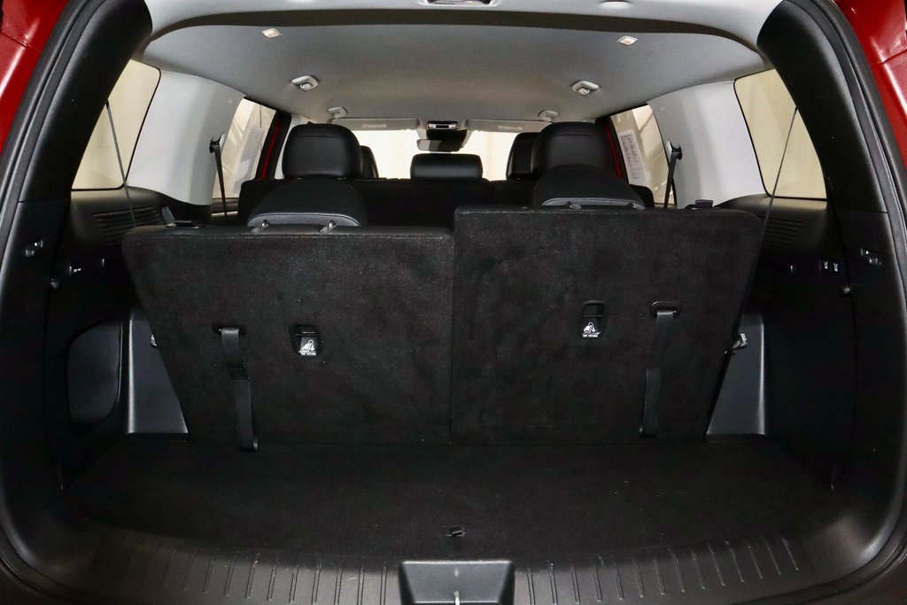 Used 2025 Hyundai Santa Fe SEL image 13