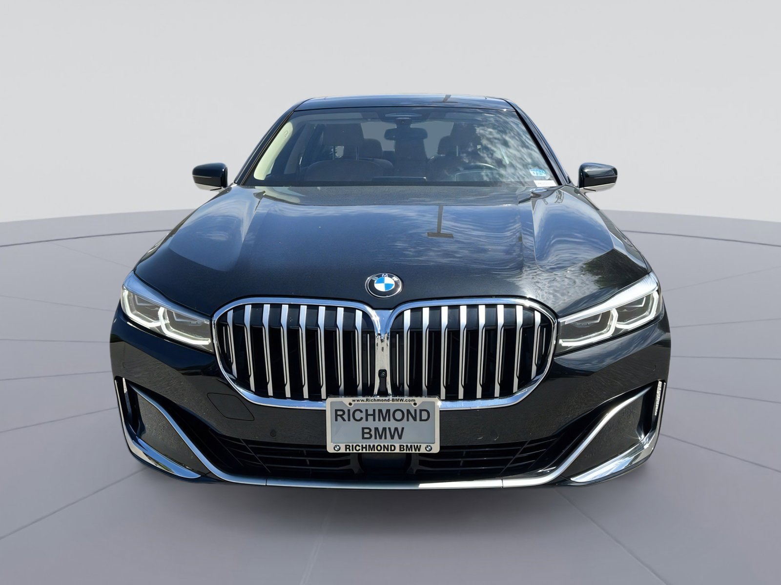 Used 2022 BMW 740i xDrive w/ Autobahn Package AWD/4WD image 12