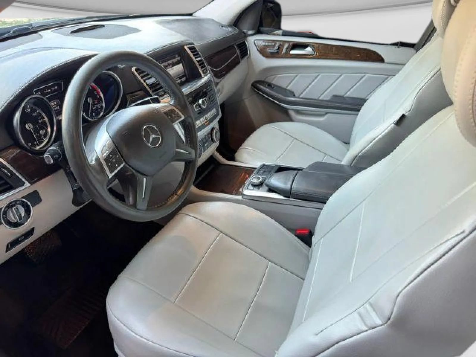 Used 2013 Mercedes-Benz GL 320 BlueTEC 4MATIC image 13