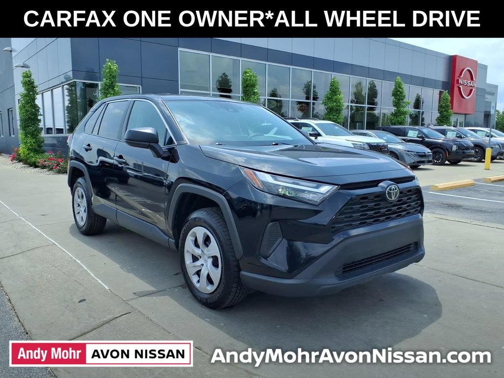 Used 2024 Toyota RAV4 LE AWD/4WD video 2