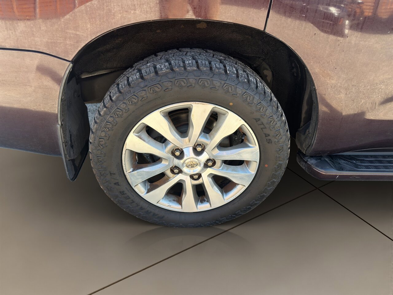 Used 2015 Toyota Sequoia Limited AWD/4WD image 28