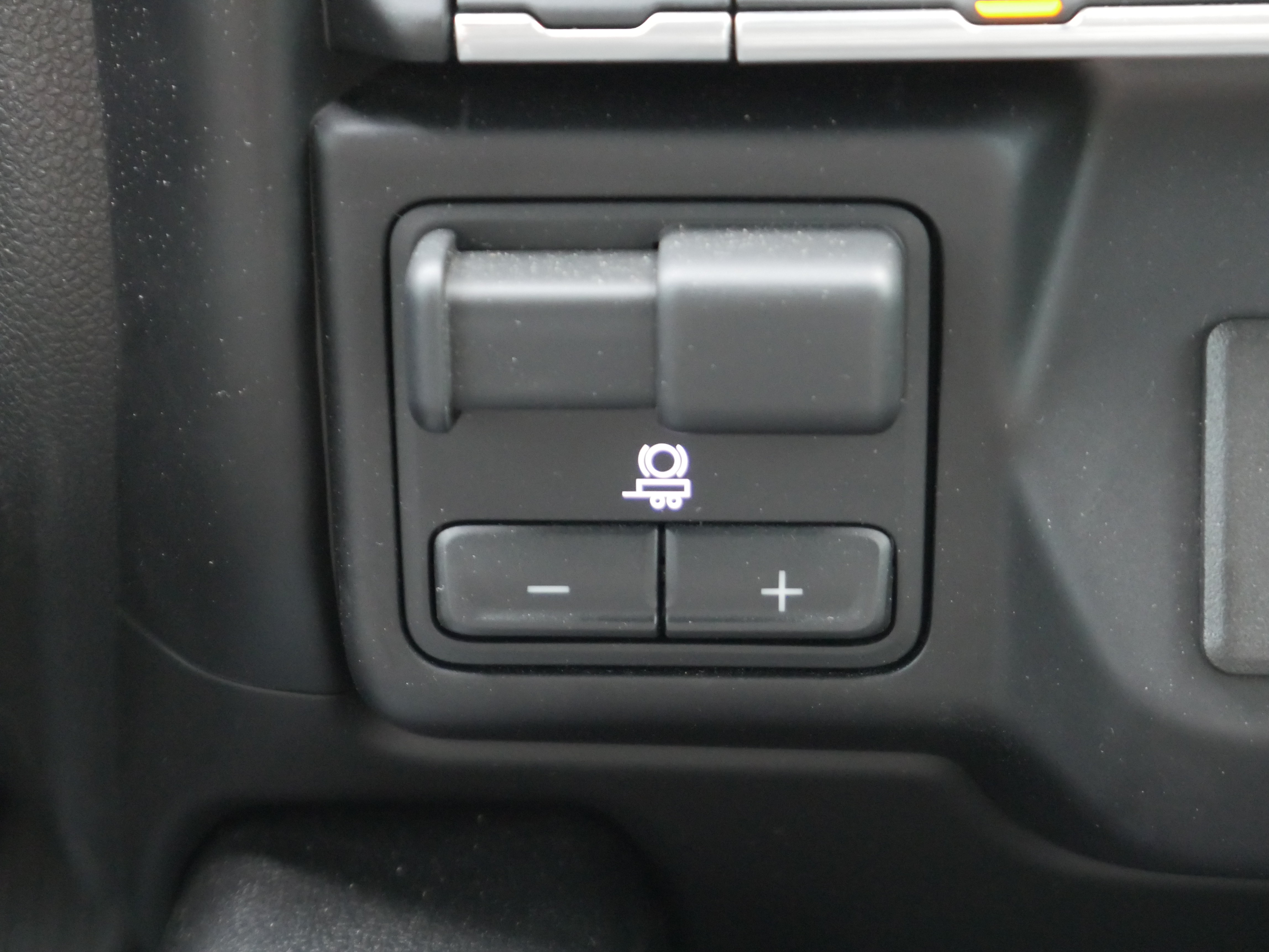 Certified 2023 Chevrolet Silverado 2500 LTZ w/ LTZ Plus Package AWD/4WD image 25