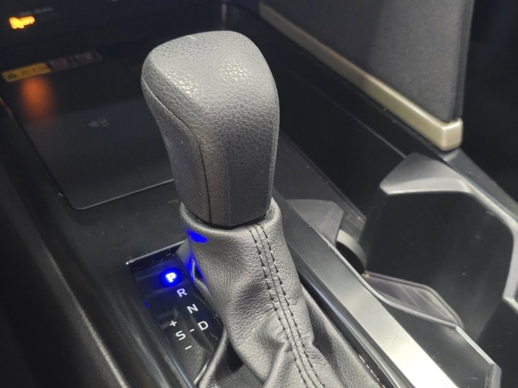 Certified 2025 Toyota Camry LE image 28