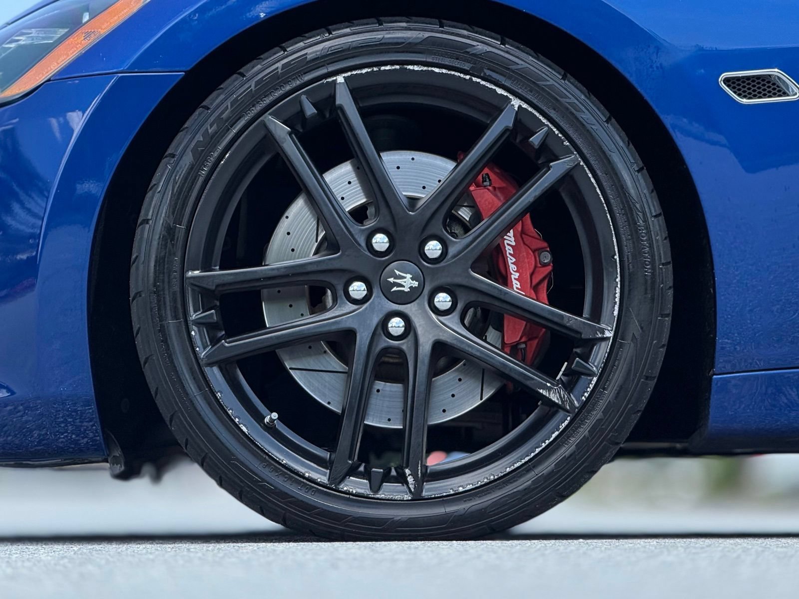 Used 2017 Maserati GranTurismo Sport RWD image 18