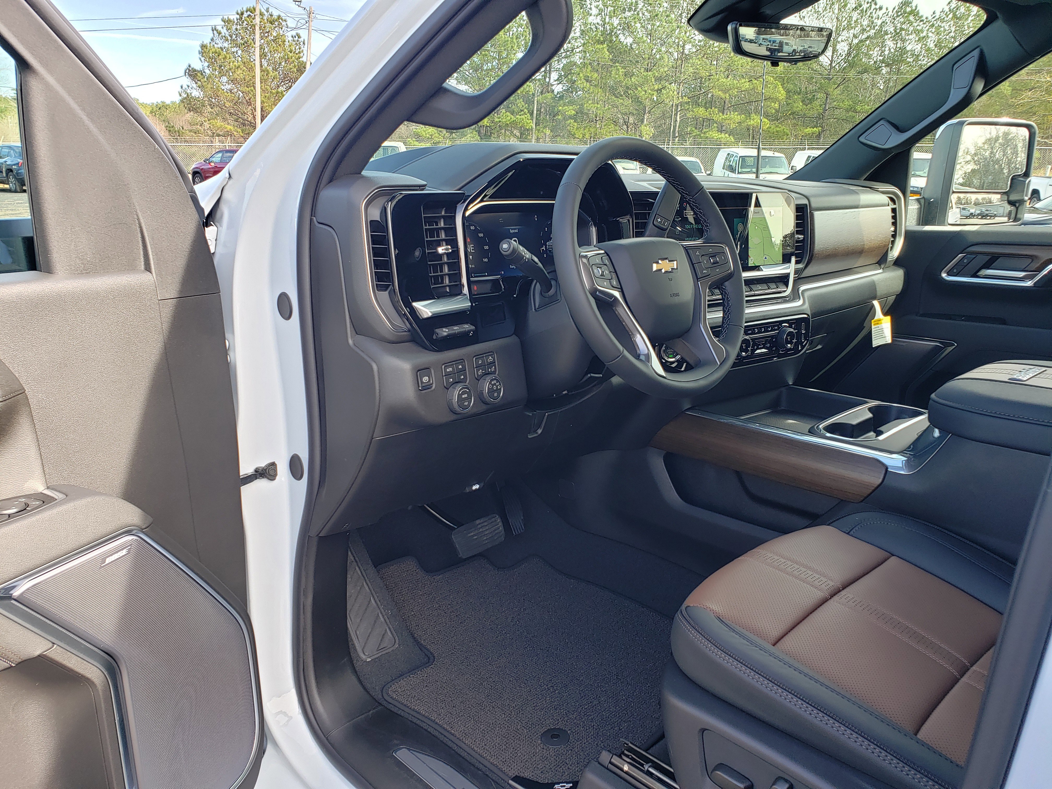 New 2026 Chevrolet Silverado 3500 High Country w/ High Country Premium Package image 31