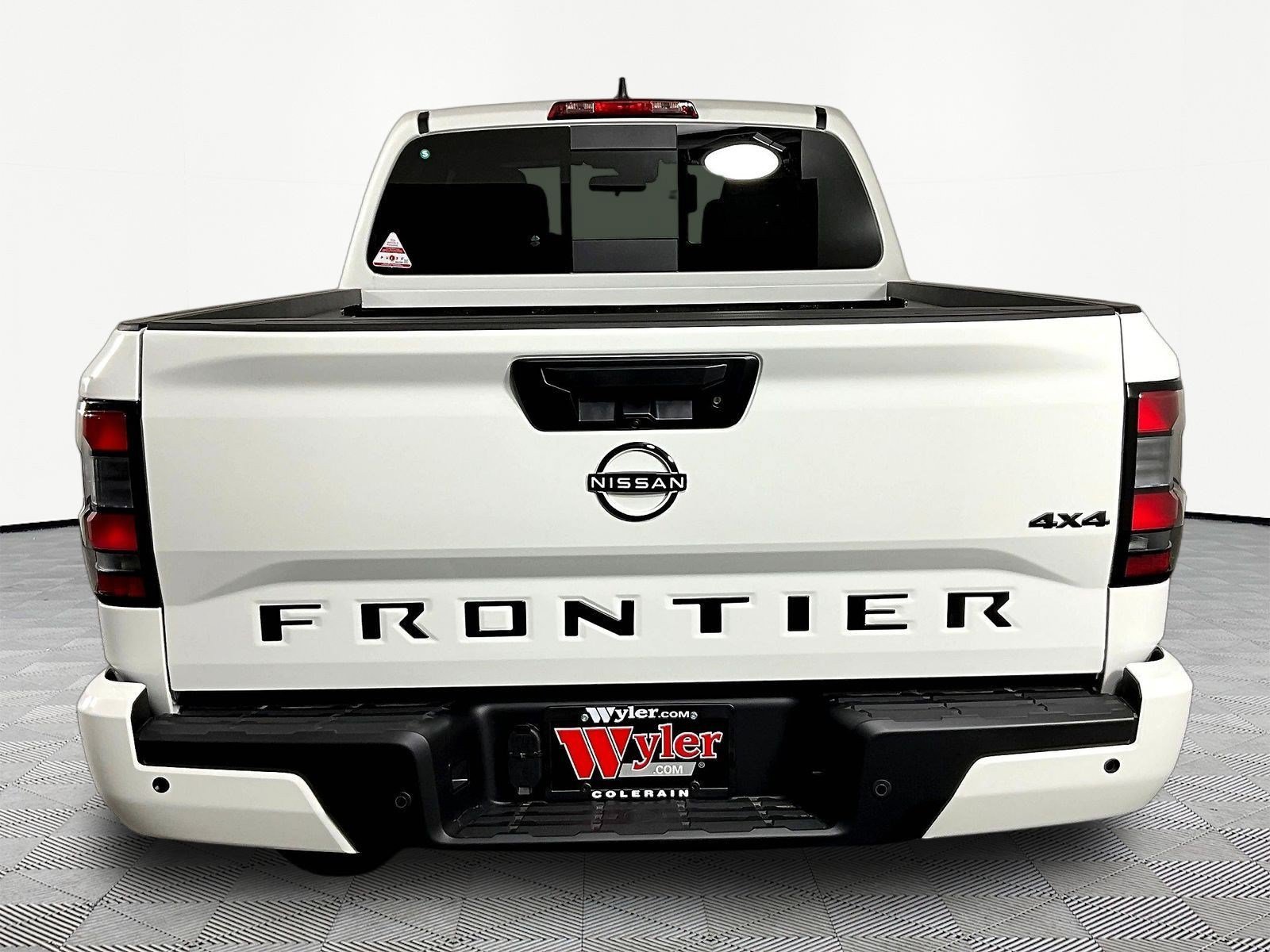 New 2027 Nissan Frontier SV w/ SV Convenience Package AWD/4WD image 5