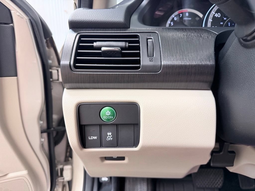 Used 2013 Honda Accord EX-L image 34