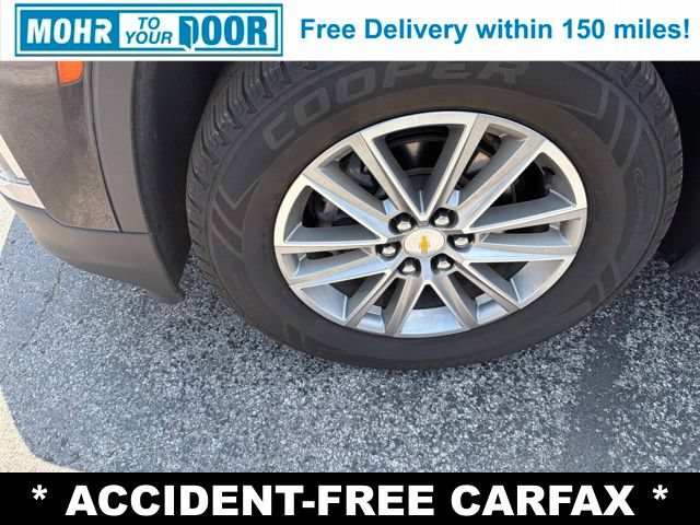 Used 2022 Chevrolet Traverse LT FWD image 11