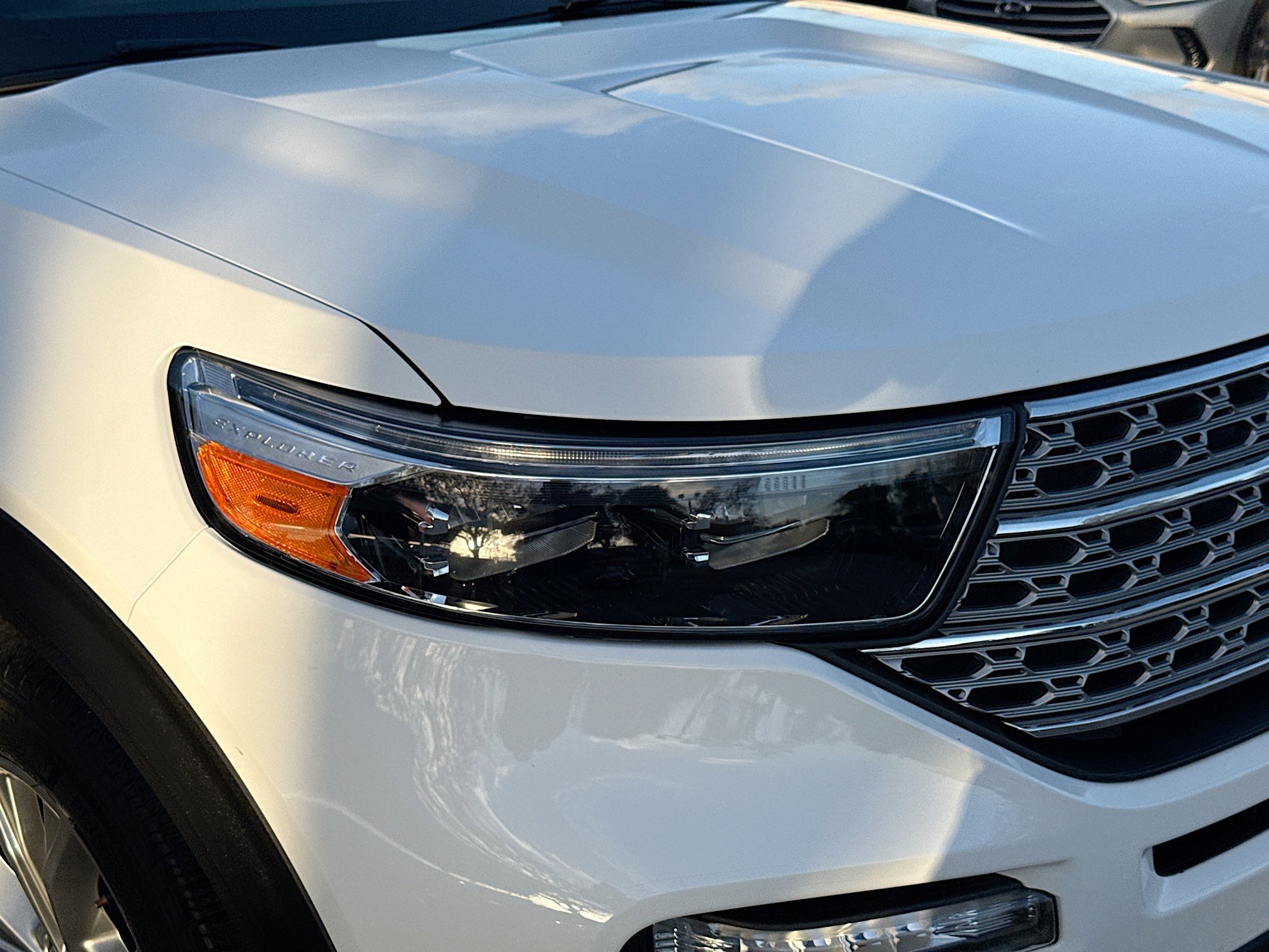 Used 2024 Ford Explorer Limited image 33