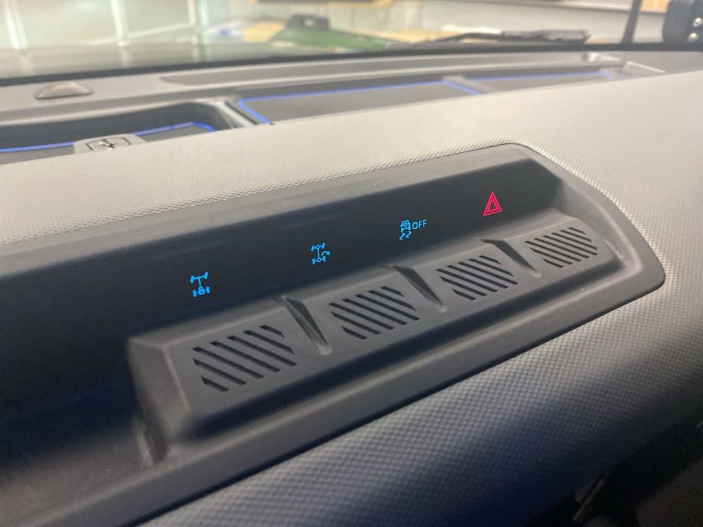 Used 2022 Ford Bronco Black Diamond image 33