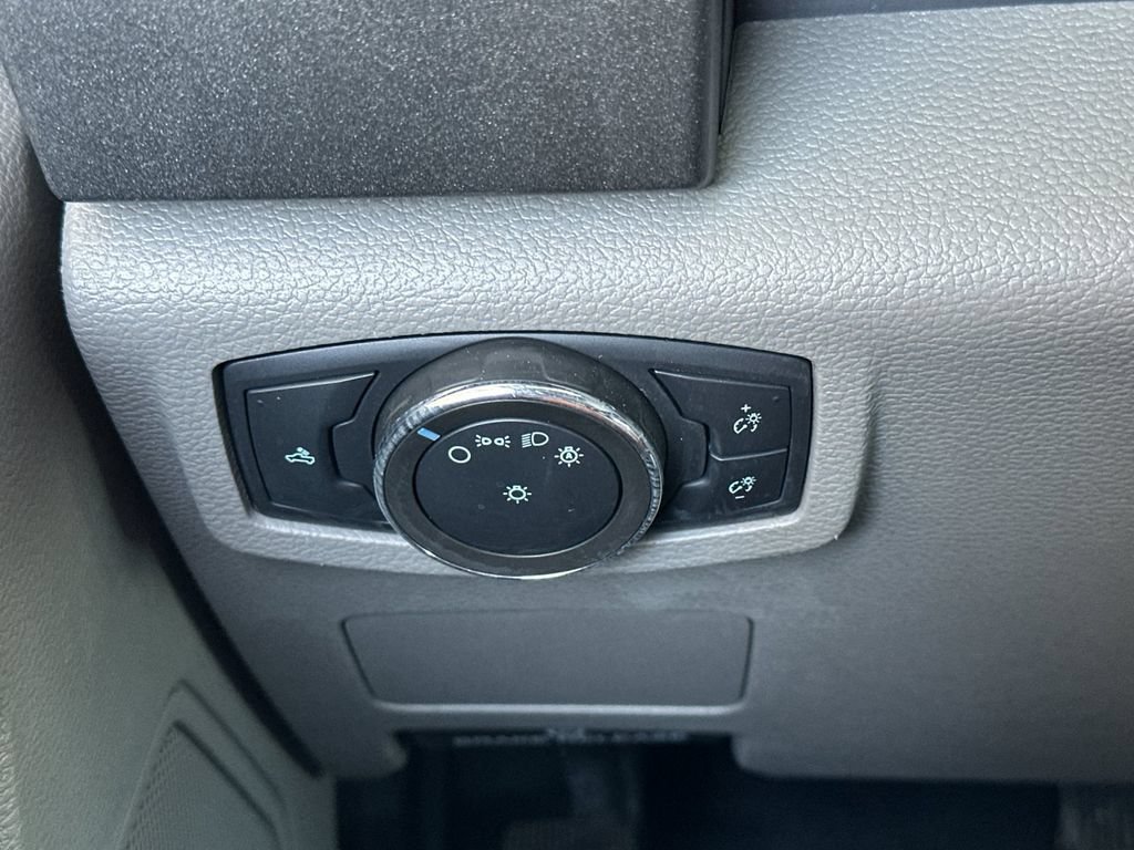 Certified 2022 Ford F350 XL w/ Power Equipment Group RWD image 24