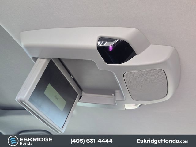 Used 2019 Honda Pilot Touring image 32