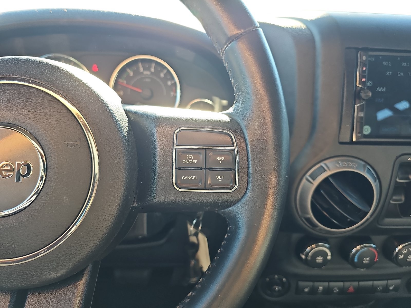 Used 2017 Jeep Wrangler Unlimited Sport w/ Quick Order Package 24S AWD/4WD image 18