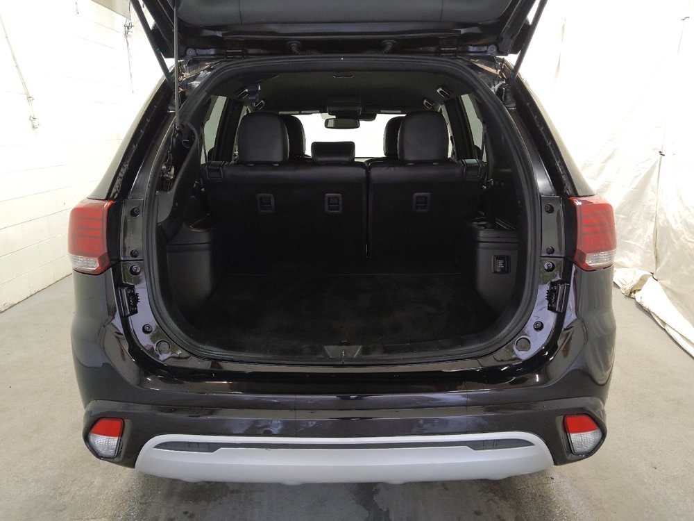 Used 2020 Mitsubishi Outlander SEL image 29