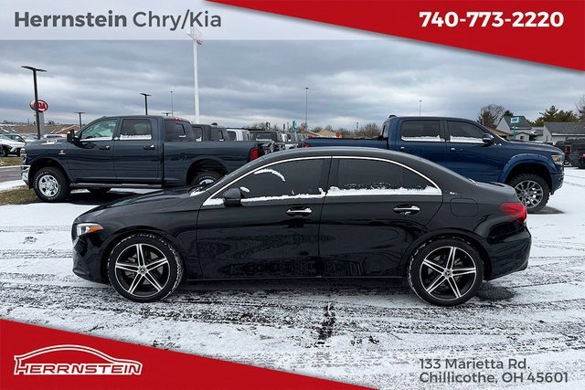 Used 2022 Mercedes-Benz A 220 4MATIC image 4