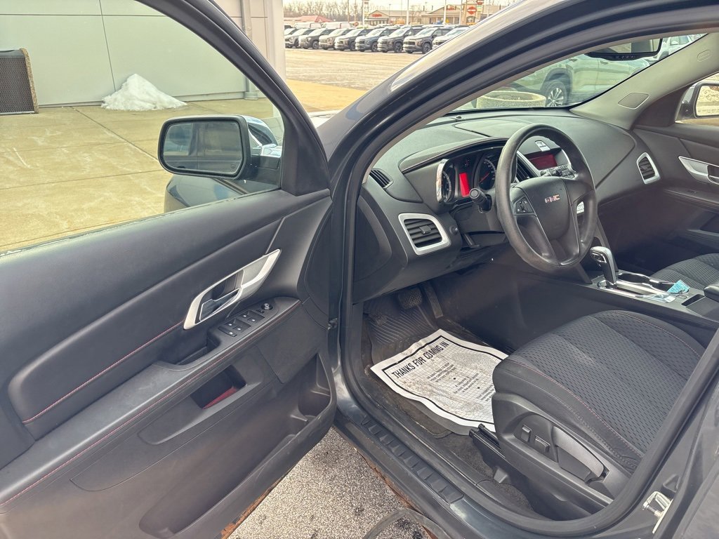 Used 2010 GMC Terrain SLE image 15