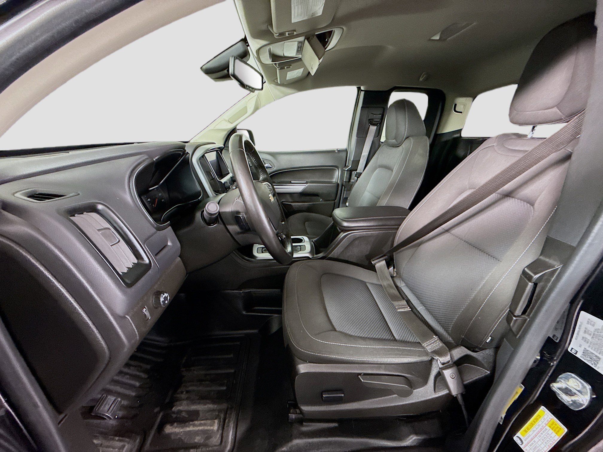 Used 2022 Chevrolet Colorado LT w/ Fleet Safety Package image 21