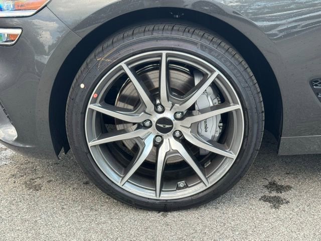 New 2026 Genesis G70 2.5T Prestige image 9