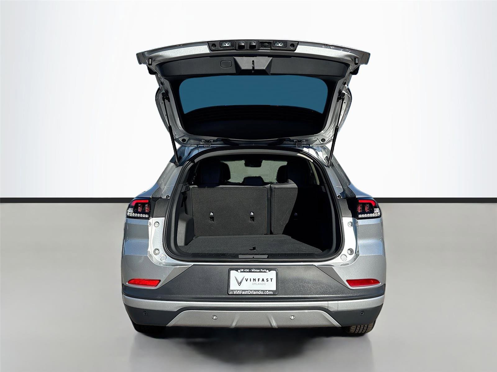 New 2025 VinFast VF 8 Eco AWD/4WD image 25